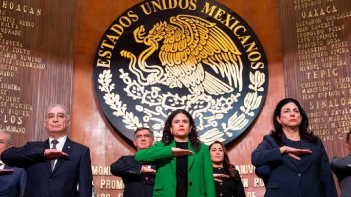 Sin la presencia de AMLO, conmemoran 107 aniversario de la Constitución de 1917