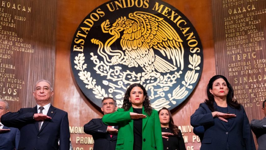 Sin la presencia de AMLO, conmemoran 107 aniversario de la Constitución de 1917