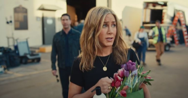 Jennifer Aniston y actor de Friends se reúnen tras muerte de Matthew Perry y llegarán al Super Bowl LVIII