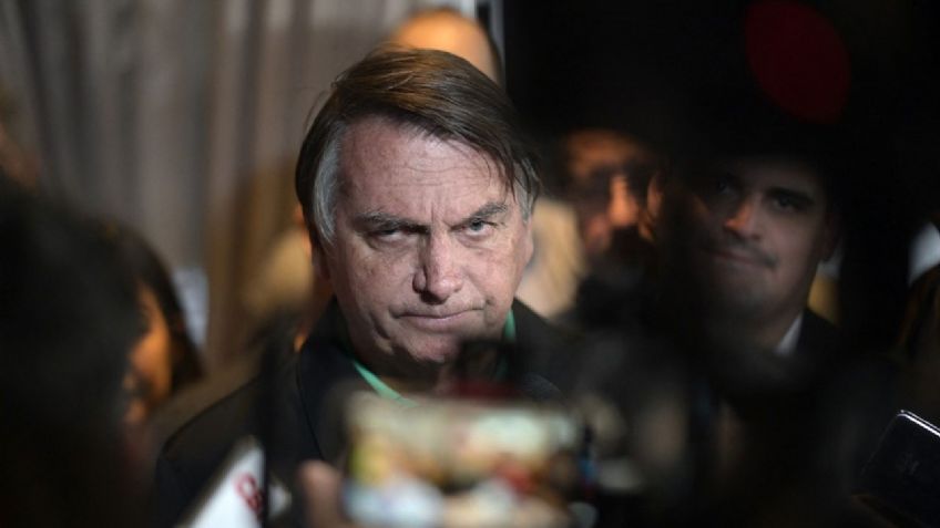 Ordenan a Jair Bolsonaro entregar su pasaporte por intento de golpe de estado en Brasil