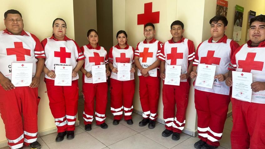 Socorristas de la Cruz Roja de Empalme reciben capacitación en primeros auxilios