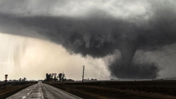 Alertan sobre posible tornado al norte de México; estas serían los Estados afectados