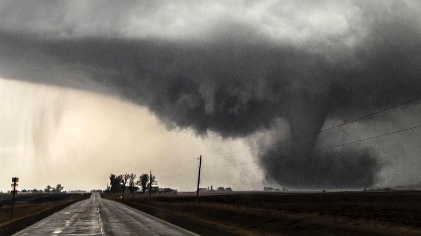 Alertan sobre posible tornado al norte de México; estas serían los Estados afectados