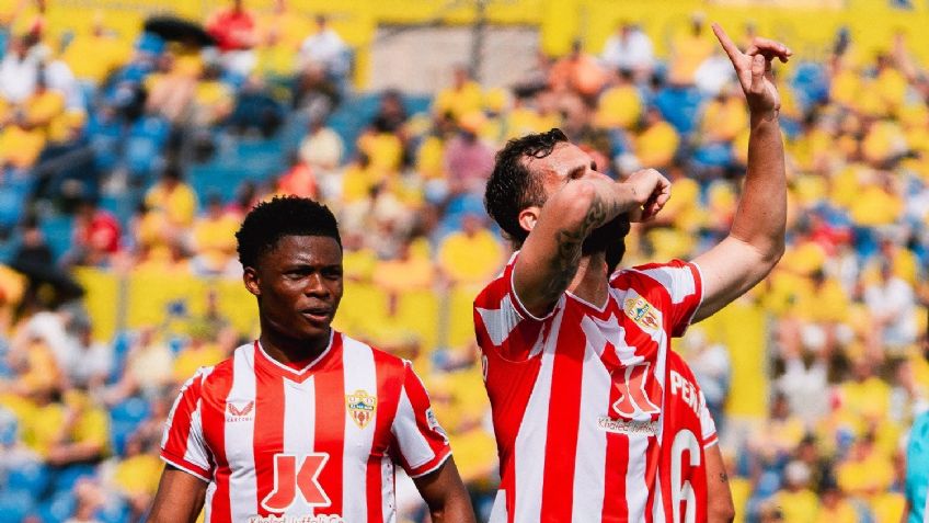 En duelo de mexicanos, Almería vence a Las Palmas y rompe racha de 28 juegos sin ganar
