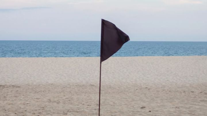 Tragedia en Mazatlán: Pareja muere ahogada en el mar; se metieron a nadar alcoholizados