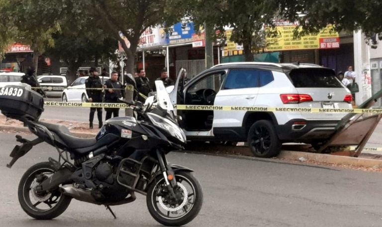 Atacan a cantante de corridos tumbados en Culiacán