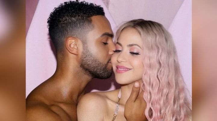 Shakira tendría romance con actor de 'Emily en París', 16 años menor, y esto lo comprobaría