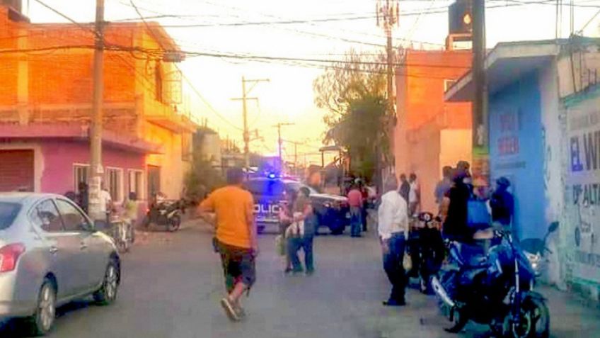 Irrumpen en salón de fiestas y desatan balacera en Morelos; asesinan a 3 invitados