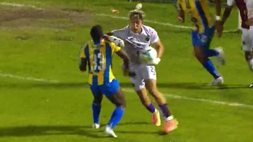 VIDEO: Suspenden partido de la Liga Premier por pelea campal entre Petroleros y Reboceros