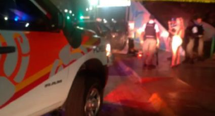 Ataque armado en Monterrey: Conductor asesinado y acompañante herida frente a Macroplaza