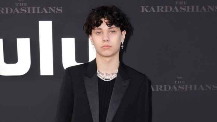 Hijo de Travis Barker, Landon, revela que tiene síndrome de Tourette