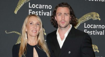 “Son abusivos”: Esposa de Aaron Taylor-Johnson por fin responde a críticas por su diferencia de edad