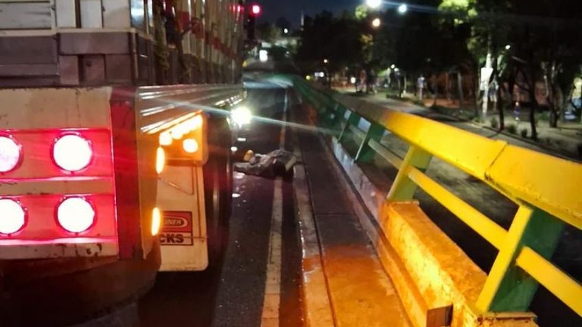 Fatídico accidente: Camión de carga aplasta a sujeto sobre Periférico, en Tacubaya