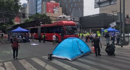 Tráfico en CDMX: Por problema de agua contaminada, sigue bloqueo en Insurgentes Sur; hay caos