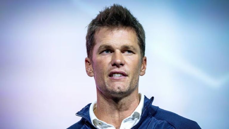 Tom Brady revela que quiere volver a la NFL