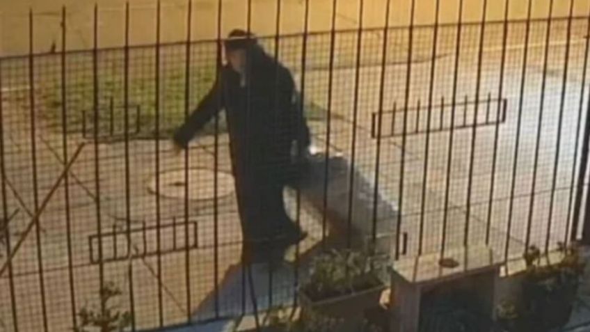 VIDEO: Monja es captada transportando un cadáver dentro de una maleta por un pacto macabro