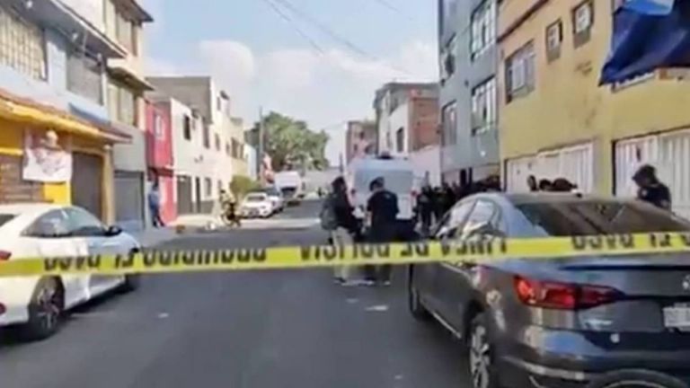 Vecinos frustran intento de linchamiento y policías capturan a presunto feminicida de Iztacalco