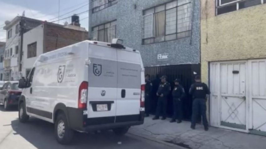 Vecinos frustran intento de linchamiento y policías capturan a presunto feminicida de Iztacalco