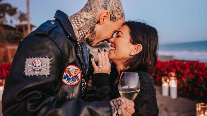 ¿Cómo una reina? Revelan el trato verdadero que Travis Barker le da a Kourtney Kardashian