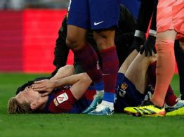 Frenkie de Jong sufre esguince en el tobillo tras impactante golpe en el Real Madrid vs. Barça