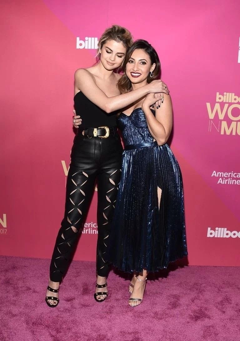 Francia Raisa y Selena Gomez