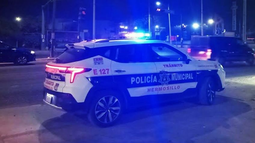 Dos detenidos tras persecución y balacera en Hermosillo; aseguran droga, autos y armas