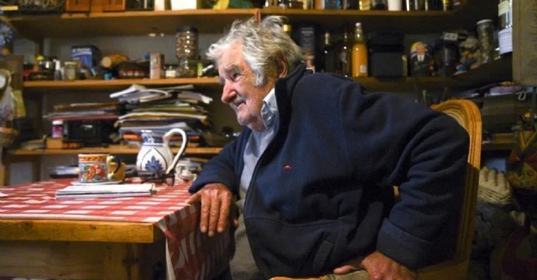 José Mujica revela su lucha contra el cáncer de esófago