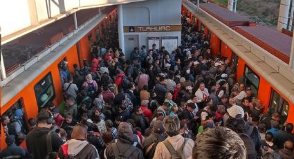 Caos en la Línea 12 del Metro: Tren falla en estación Tezonco y desalojan a pasajeros