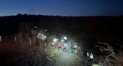 Autobús se sale del camino en tramo carretero Santa Ana-Altar; identifican a 20 lesionados