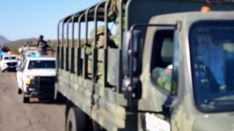 Rescatados con vida los 8 secuestrados que seguían desaparecidos en Sinaloa: regresaron a salvo a sus hogares