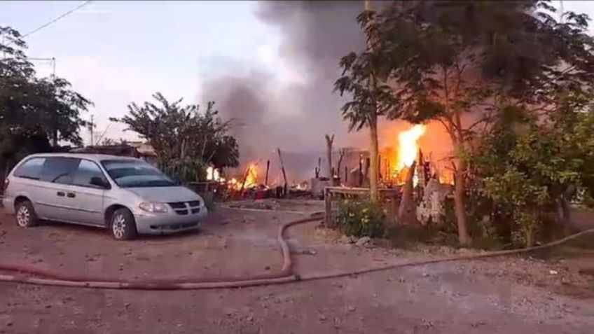 Código Rojo en Cajeme: Voraz incendio moviliza a los Bomberos y destroza 6 viviendas