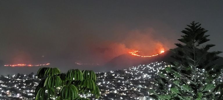 Incendio en la Sierra de Guadalupe