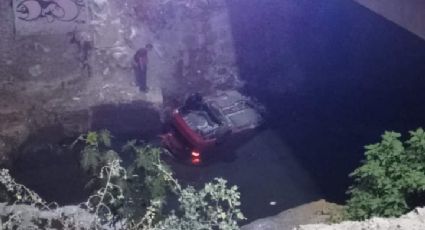 Fatal accidente en Tlalnepantla: Conductor cae al Río de los Remedios y muere ahogado