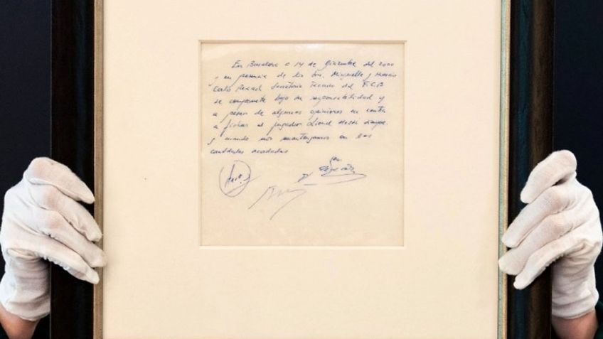 La servilleta de Messi que selló su fichaje con el Club Barcelona se vende por casi 1mdd