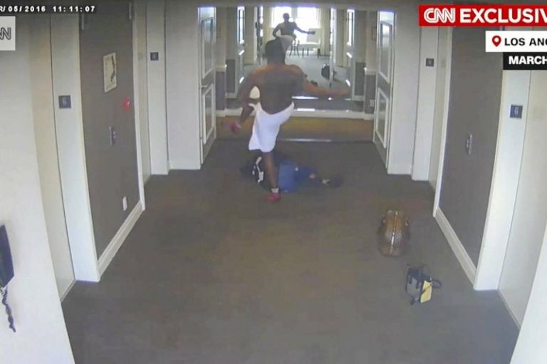 P. Diddy es captado golpeando a su exnovia