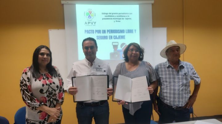 Armando Alcalá firma pacto por un periodismo libre y seguro