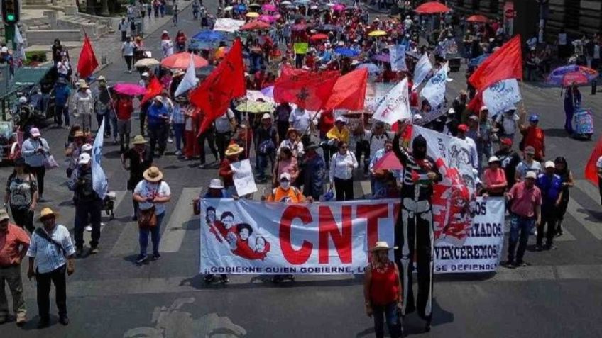 La CNTE bloquea vialidades en CDMX; estas son las alternativas