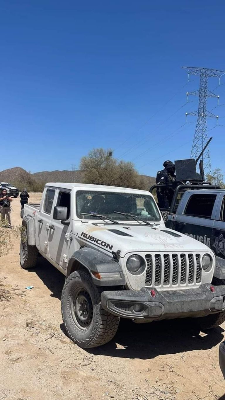 Aseguran vehículos en Sonora. Foto: Twitter