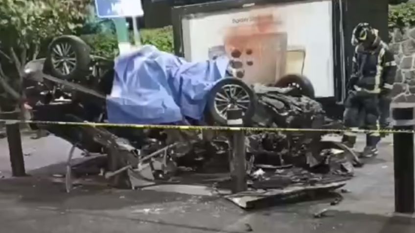 VIDEO: Fatal accidente en Coyoacán; Un muerto tras volcadura en avenida Universidad