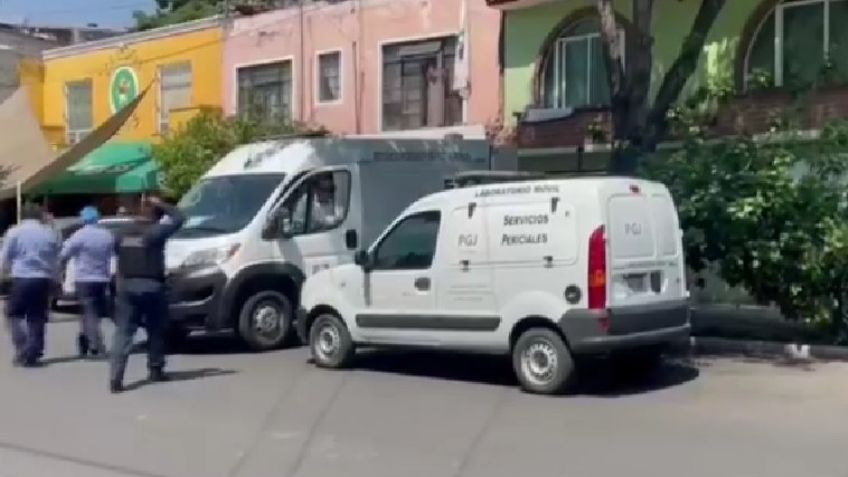 Baleados y golpeados: amanecen tres cuerpos en domicilio de Iztacalco, en CDMX