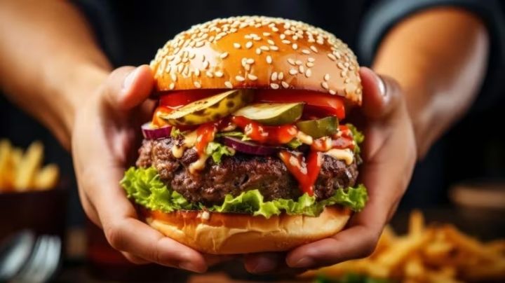 Día de la Hamburguesa: Descuentos irresistibles y sorpresas de tu comida favorita