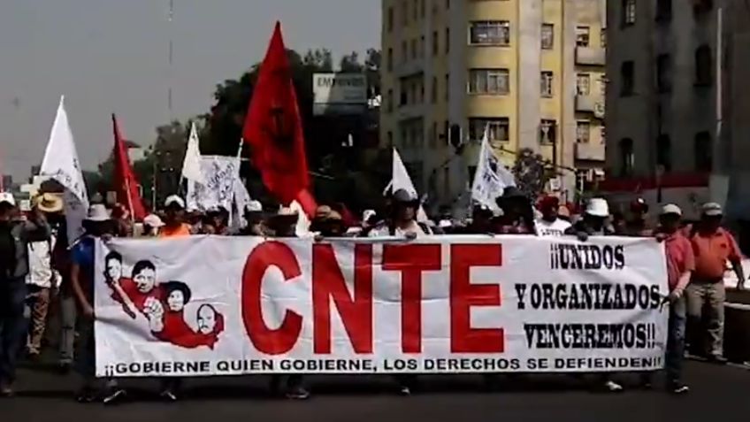 Caos en CDMX por bloqueos de maestros de la CNTE; el Metro y vialidades se verán afectadas