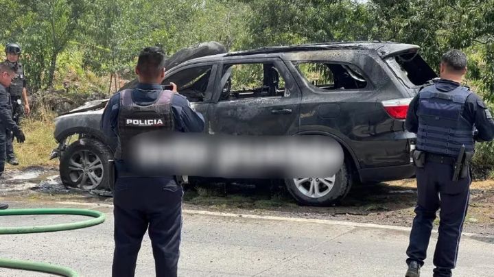 Incendian camioneta de candidato en Puebla y lo intimidan: "Para la otra va tu cabeza"