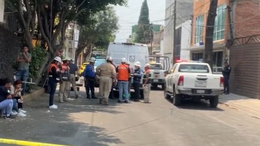 Albañil se desploma desde andamio en construcción en Coyoacán; falleció al instante