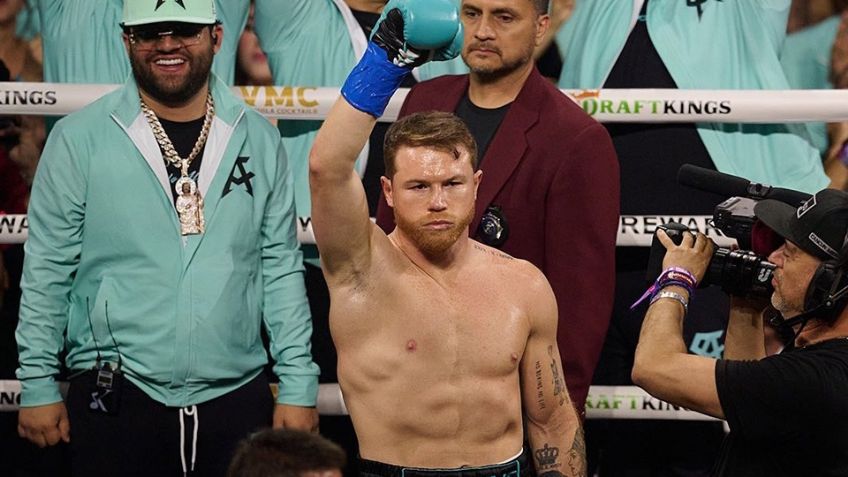VIDEO: 'Canelo' Álvarez manda a Jaime Munguía a la lona y lo derrota desde Las Vegas