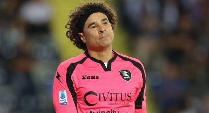 Guillermo Ochoa, borrado del Salernitana; Entrenador no lo convoca ni a la banca