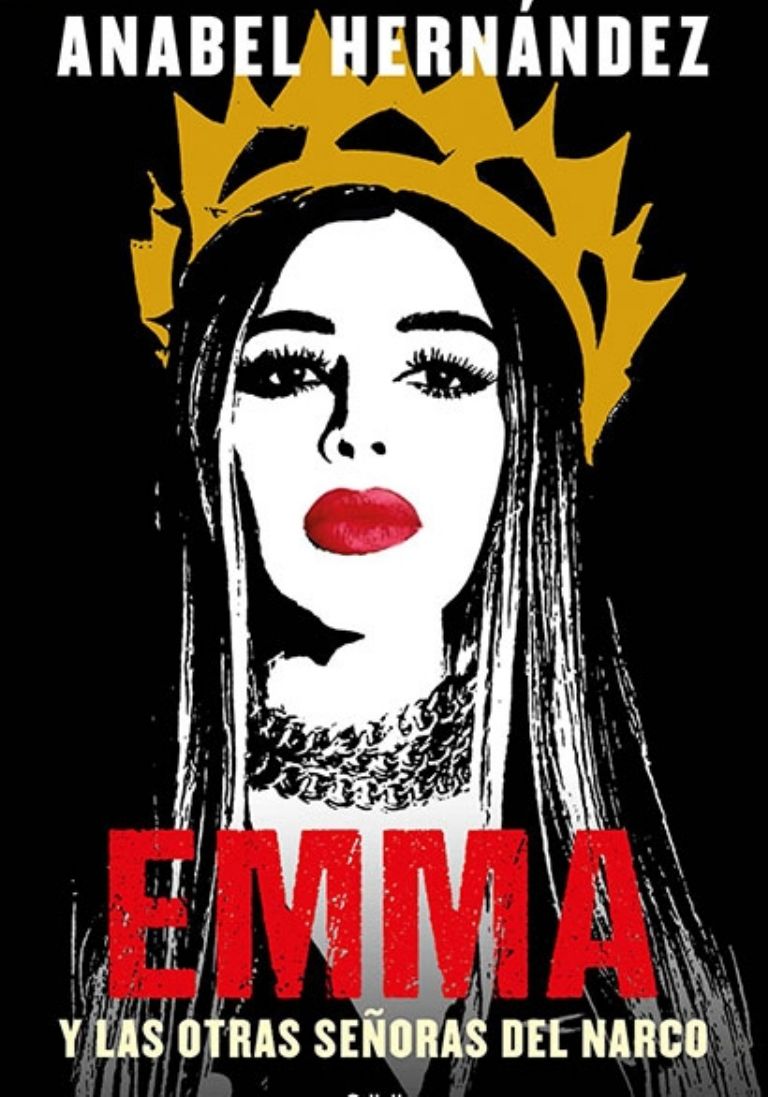 Actualmente ya existe un libro que habla sobre Emma Coronel, así como de otras esposas de importantes