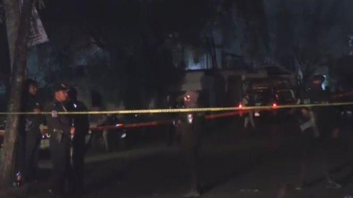 Motociclistas asesinan a joven en Salamanca; su cuerpo quedó sobre un charco de sangre