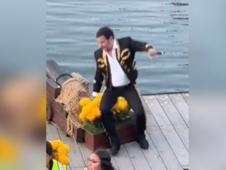 Algunos sospecharon que Pablo Montero había subido ebrio al escenario