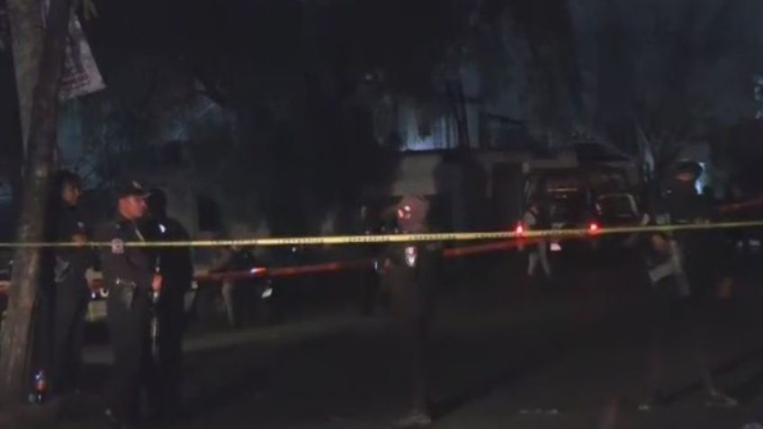 Motociclistas asesinan a joven en Salamanca; su cuerpo quedó sobre un charco de sangre